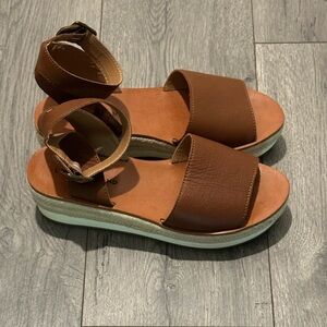 Lucky Brand Brown Leather Sandals with Ankle Strap